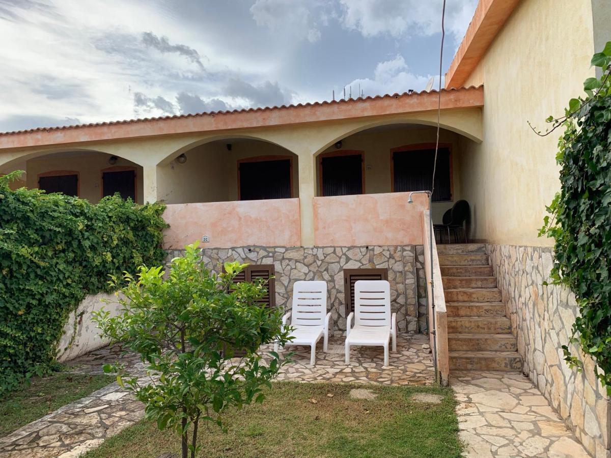 Casa Vacanze Stella Marina Monte Nai Buitenkant foto